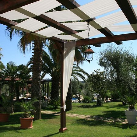 Citta Bianca Country Resort Ostuni Exterior foto