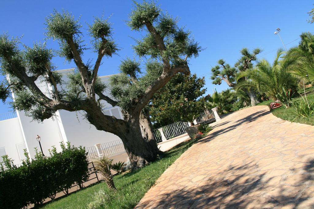 Citta Bianca Country Resort Ostuni Exterior foto