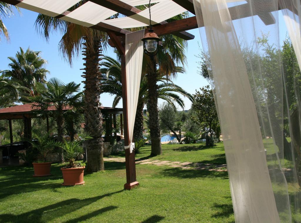 Citta Bianca Country Resort Ostuni Exterior foto