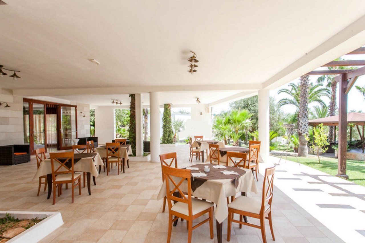 Citta Bianca Country Resort Ostuni Exterior foto